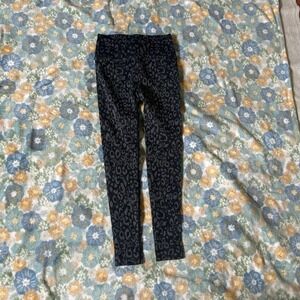 Black leggings with grey pattern cheetah / leopard print  butt scrunch